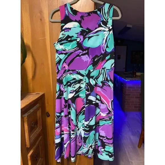 Perceptions Dress Size 14P Fit & Flare Midi Purple Teal & Black Floral Beaded - Picture 4 of 9